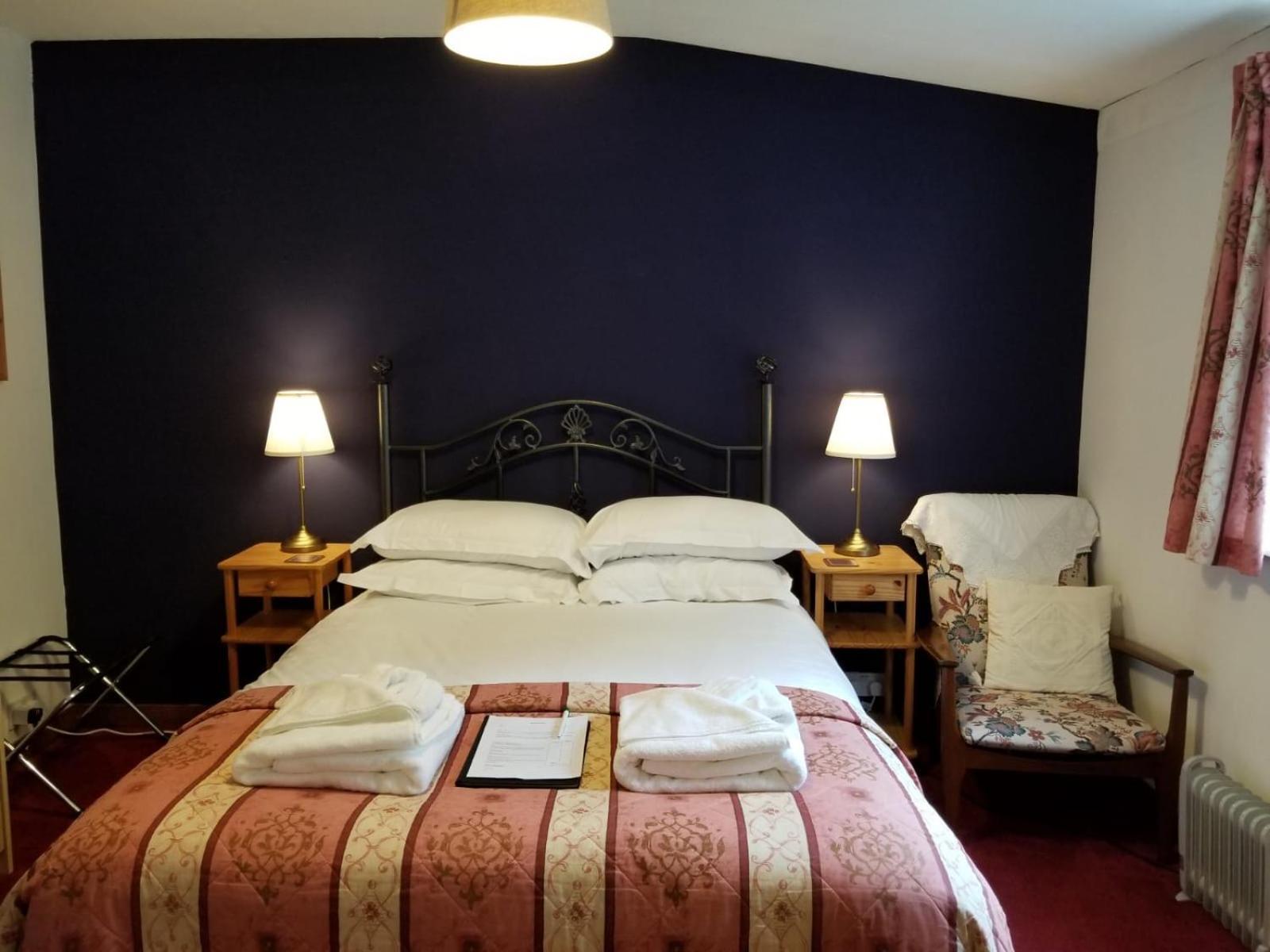 Glenan Lodge Self Catering Tomatin エクステリア 写真